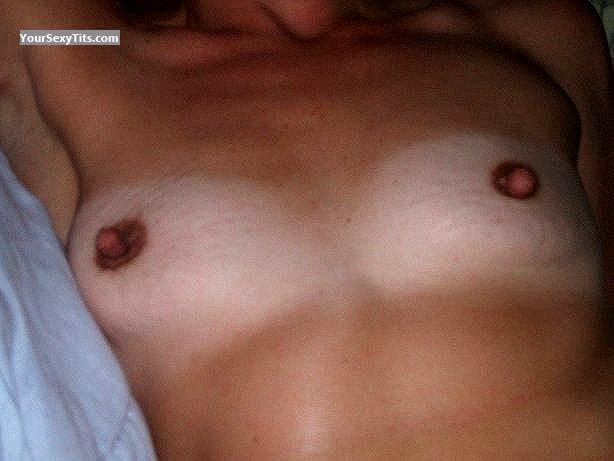 Kleiner Busen Nipples